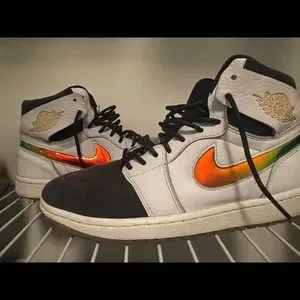 NIKE / Jordan Lot [ 5 Pair of Sneakers ] Lot 58 - 5 Pairs of Nike Air Jordan Shoes, some New - Sizes  main image 4